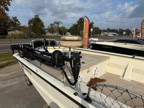 2016 SeaArk 2072MVT FXT photo 2