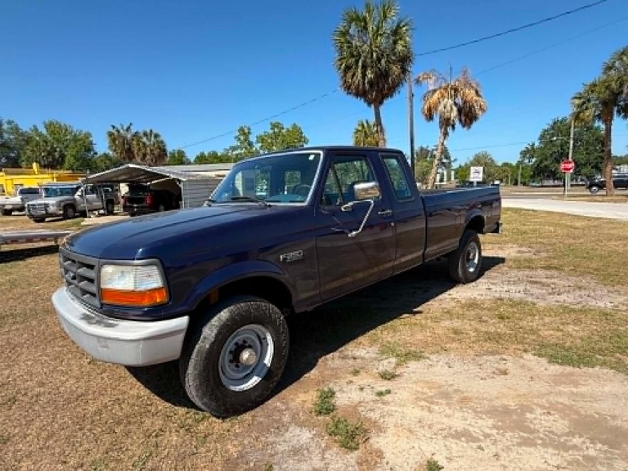 1994 Ford F-250 HD XL SuperCab 4WD photo 2