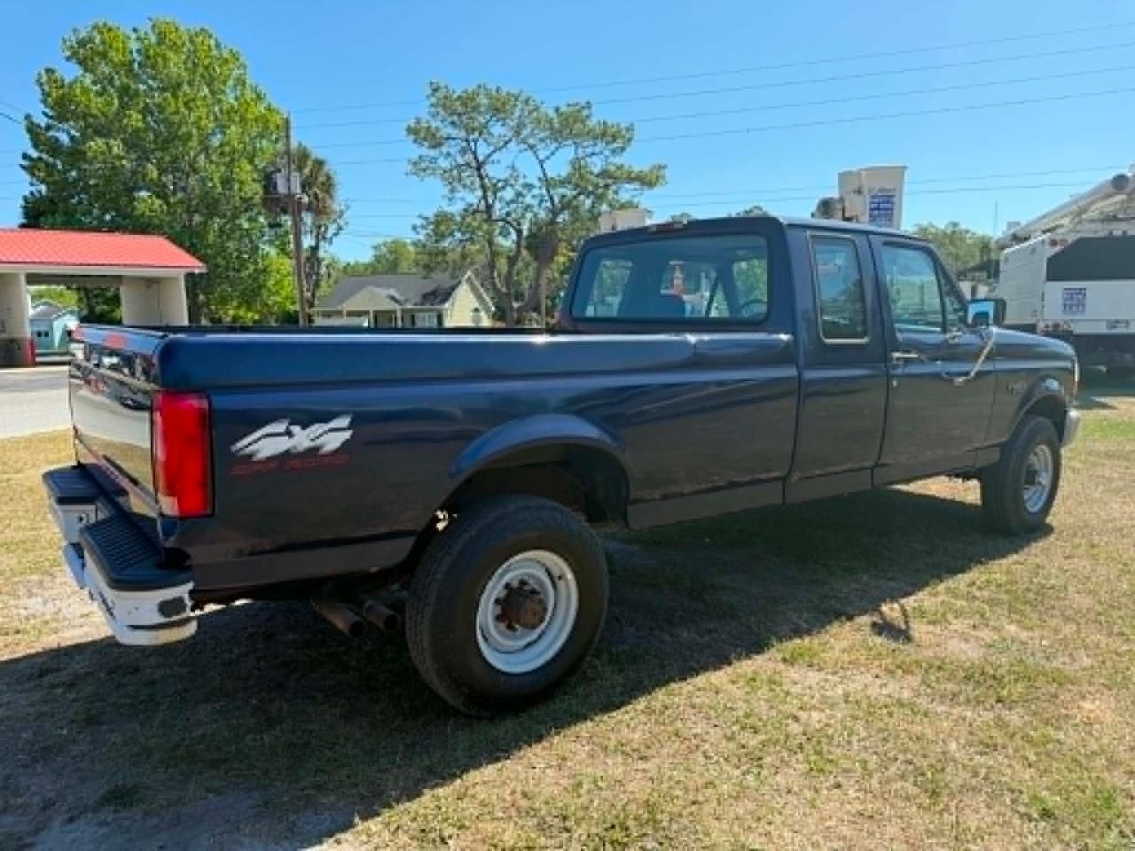 1994 Ford F-250 HD XL SuperCab 4WD photo 3