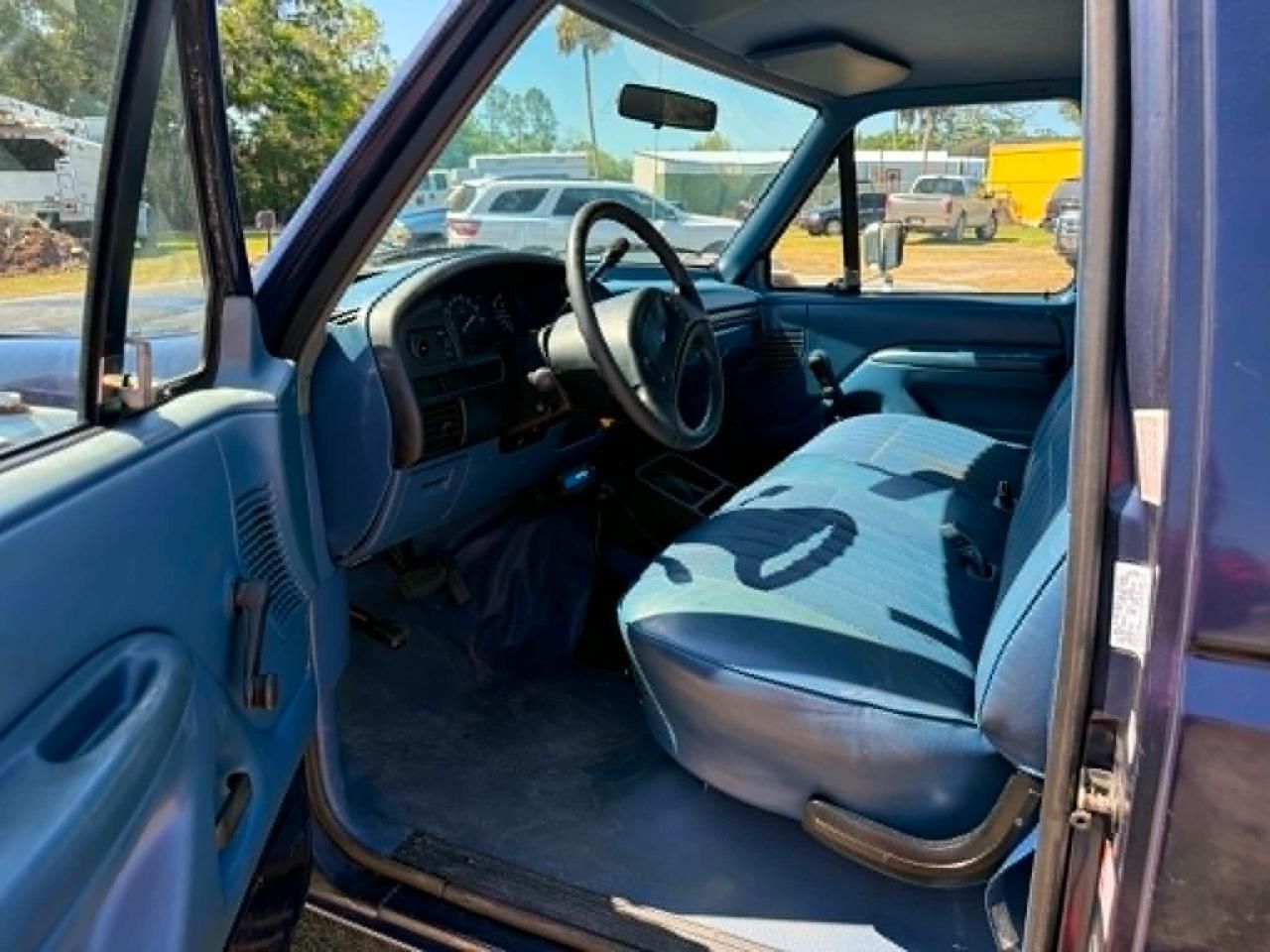 1994 Ford F-250 HD XL SuperCab 4WD photo 9
