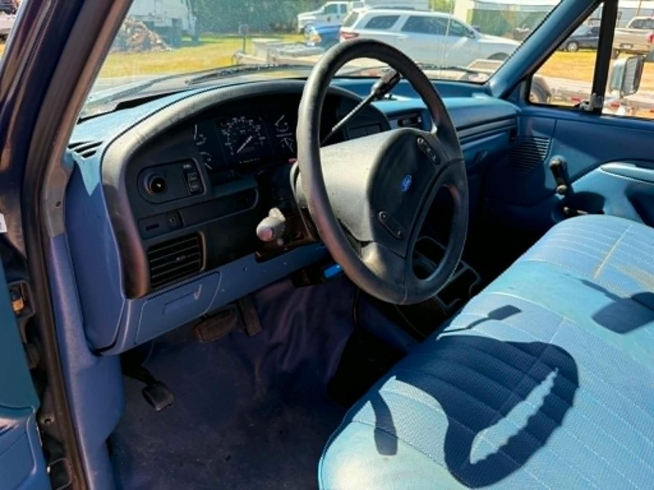 1994 Ford F-250 HD XL SuperCab 4WD photo 10