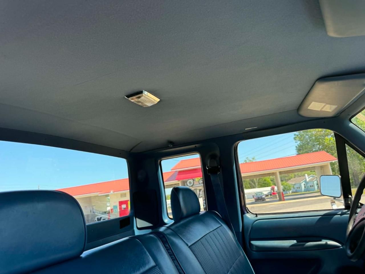 1994 Ford F-250 HD XL SuperCab 4WD photo 15