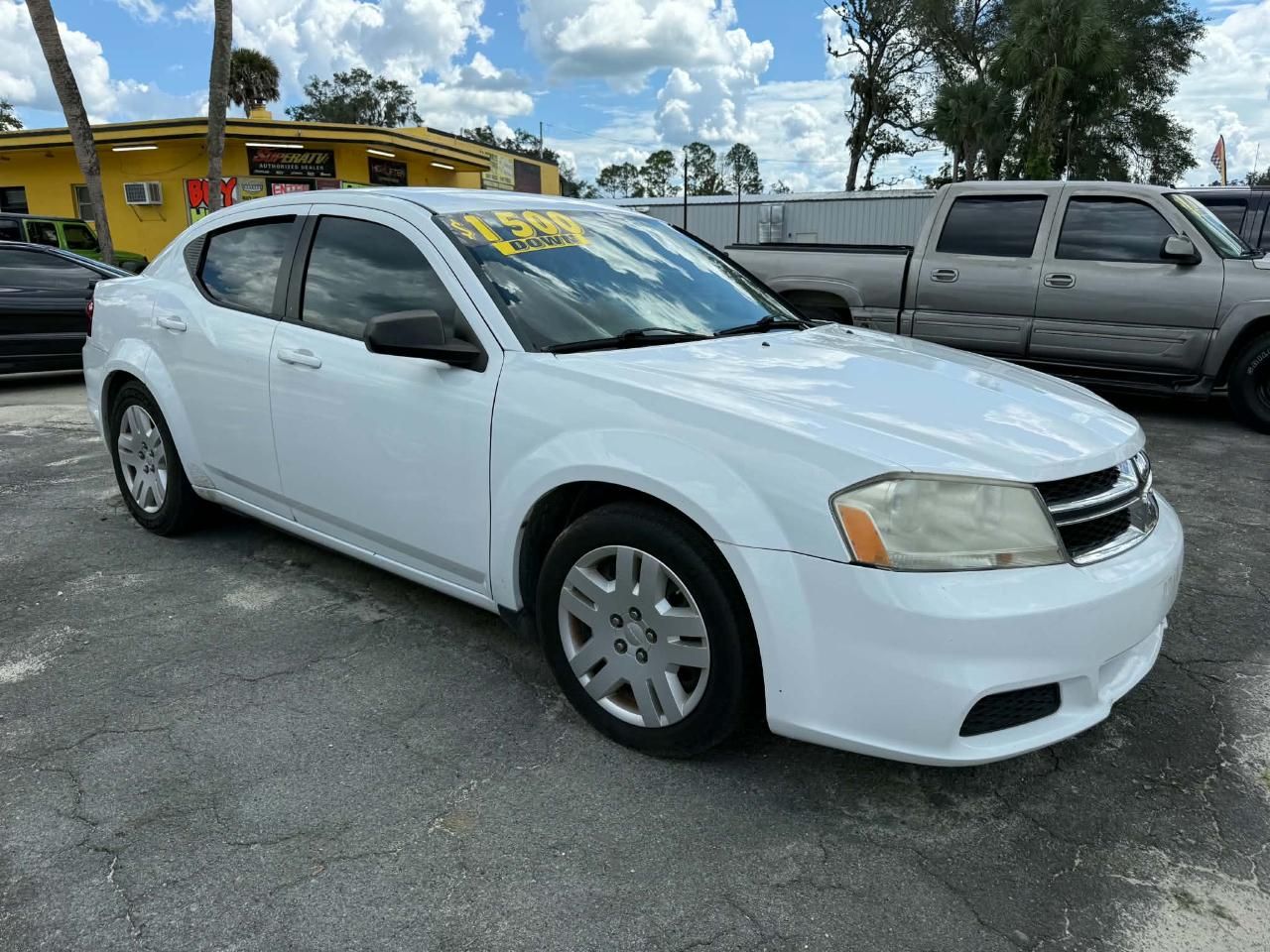 2013 Dodge Avenger Base photo 5