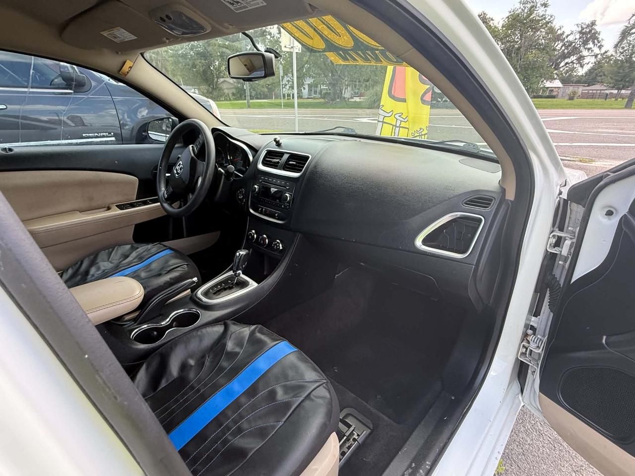 2013 Dodge Avenger Base photo 8