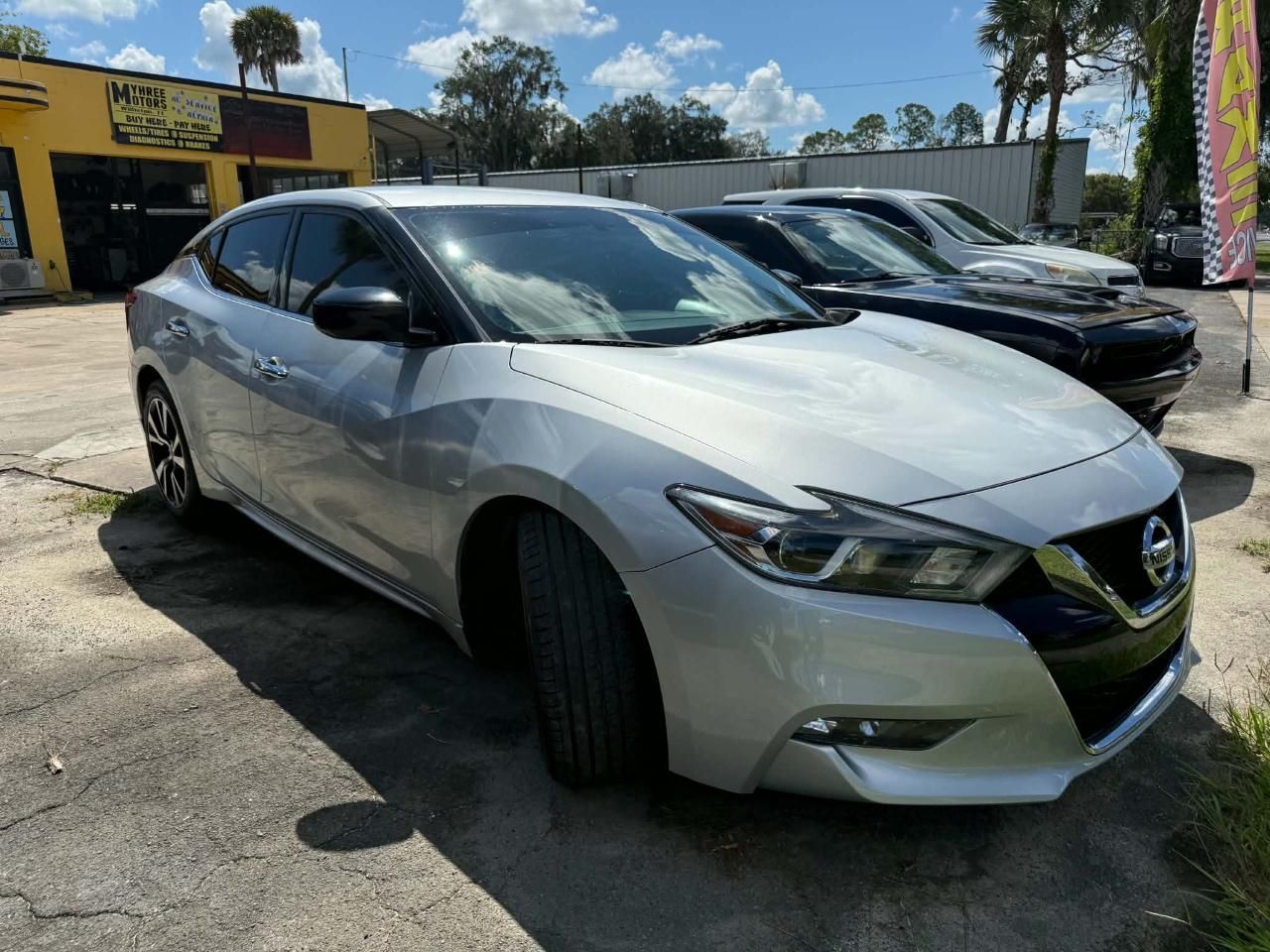 2018 Nissan Maxima 3.5 S photo 2