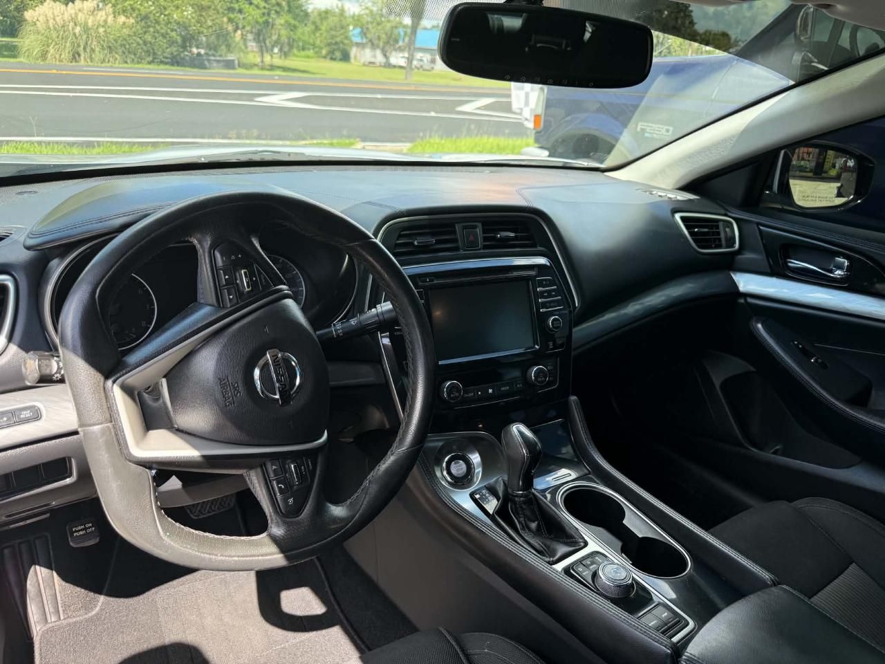 2018 Nissan Maxima 3.5 S photo 9