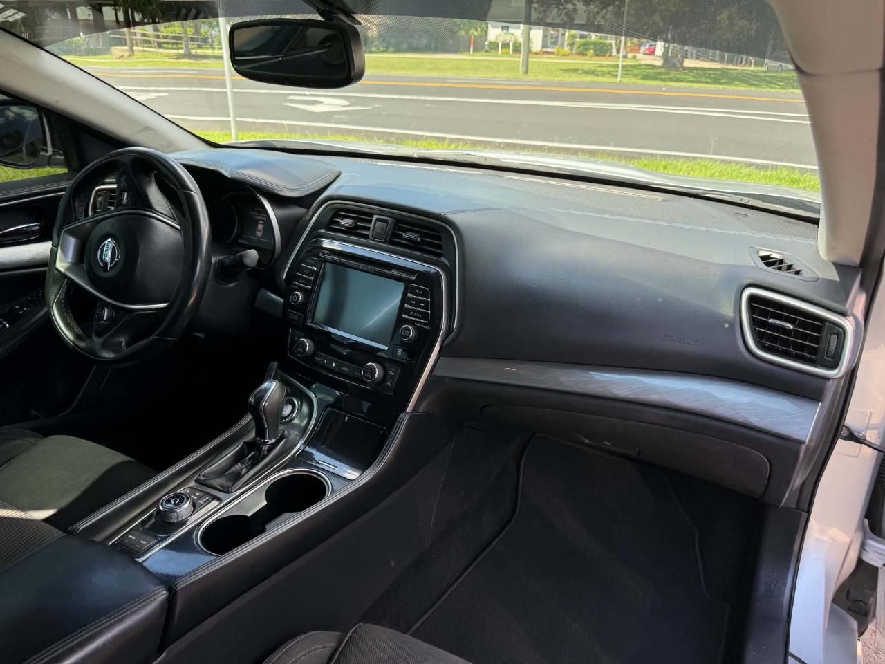2018 Nissan Maxima 3.5 S photo 11