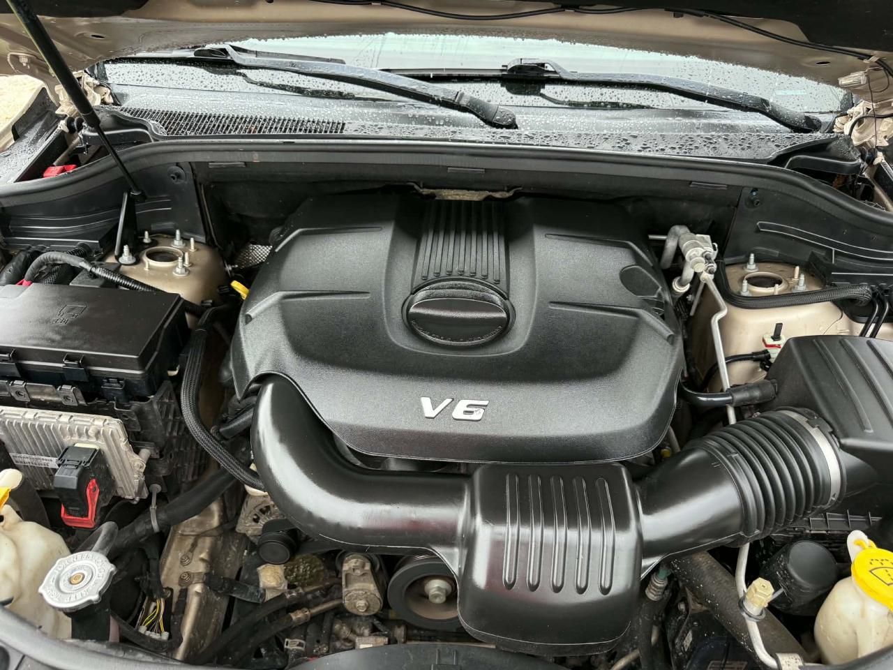 2015 Jeep Grand Cherokee Limited 4WD photo 19
