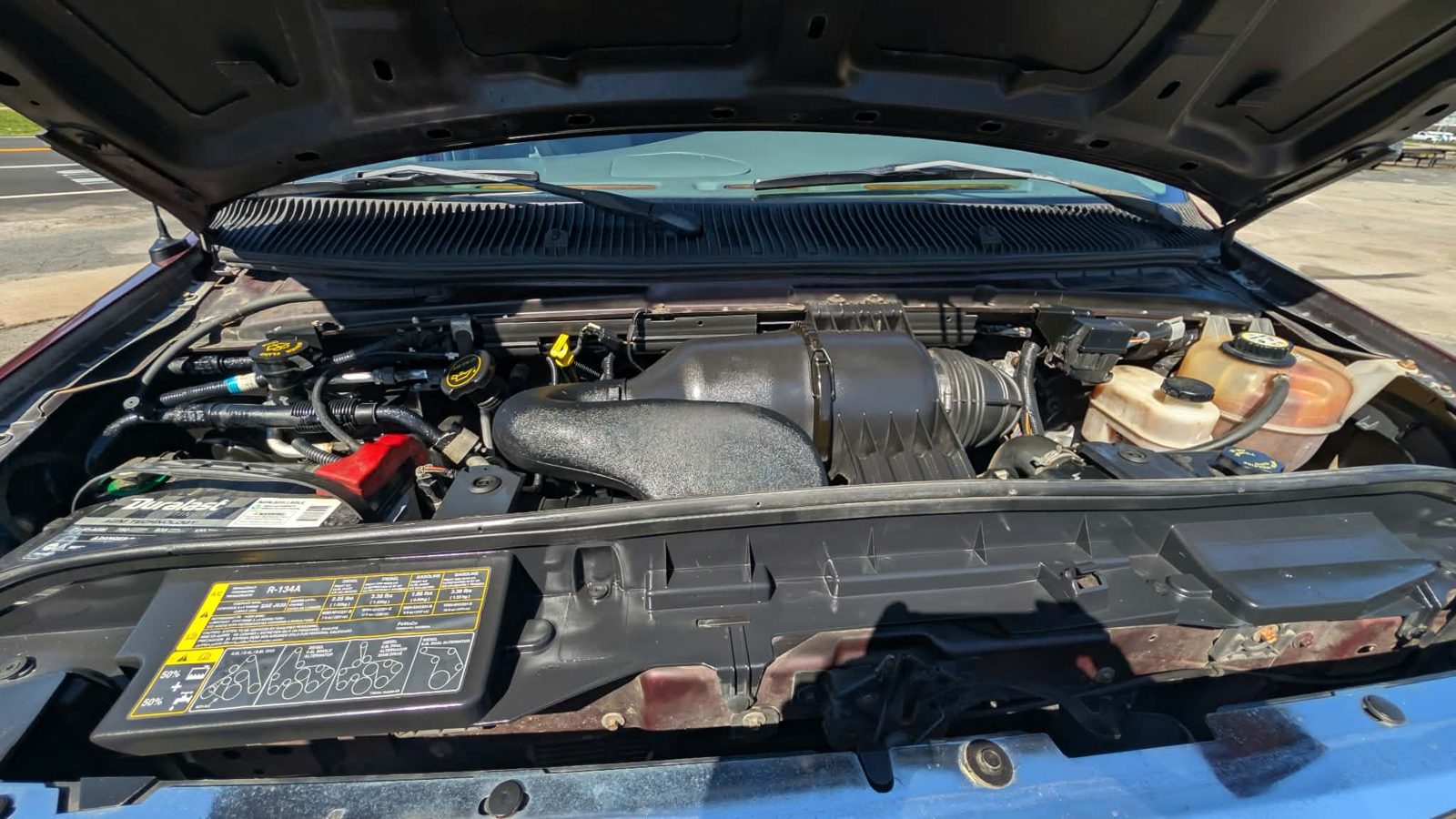 2008 Ford E-150 photo 2