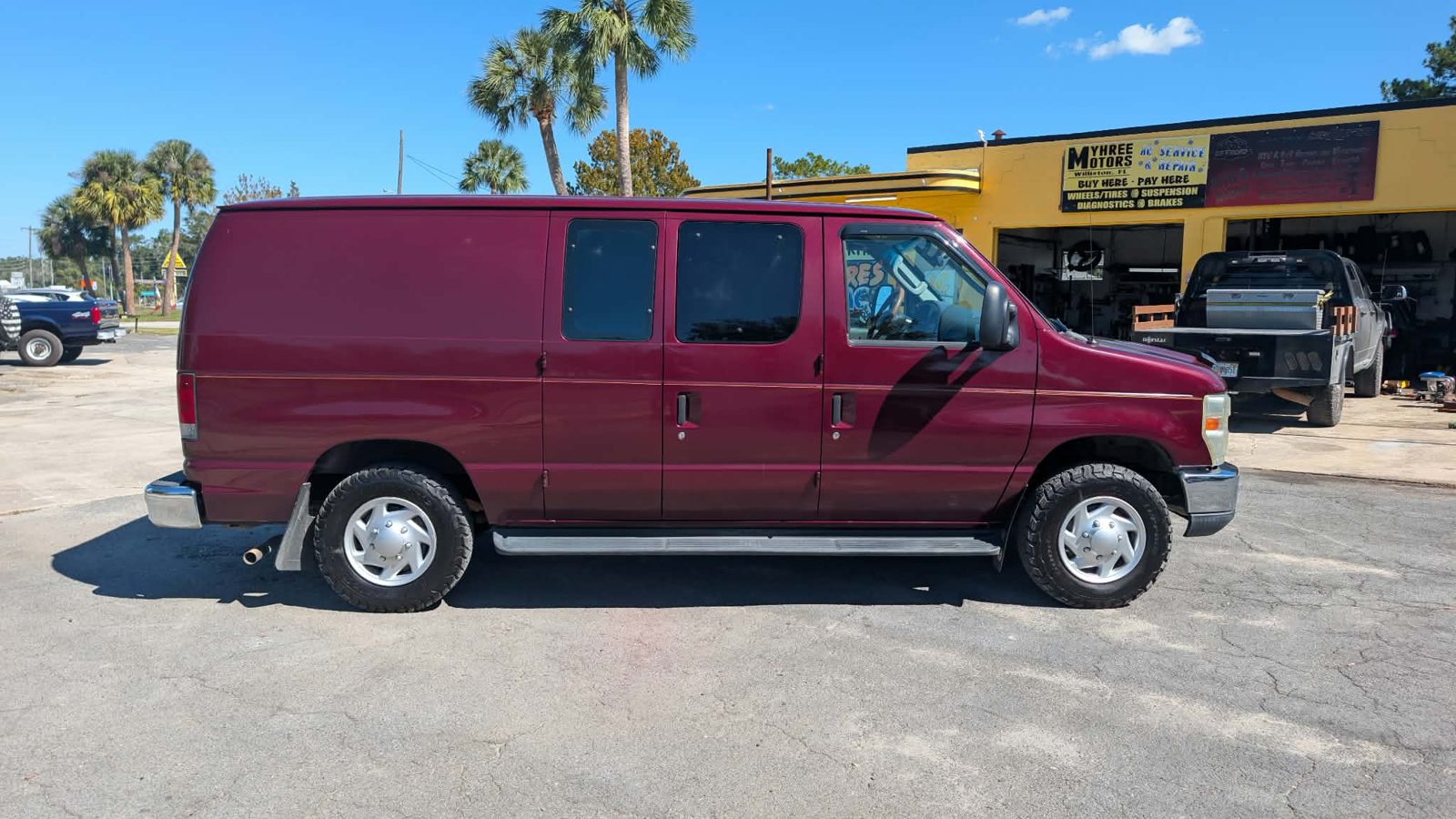 2008 Ford E-150 photo 6