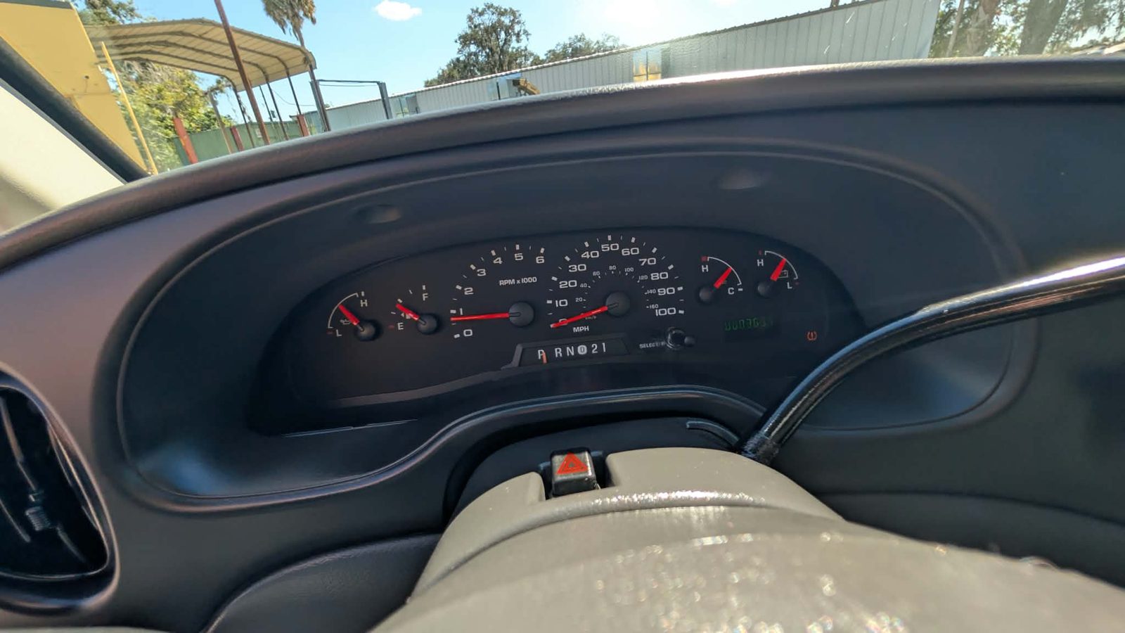 2008 Ford E-150 photo 16