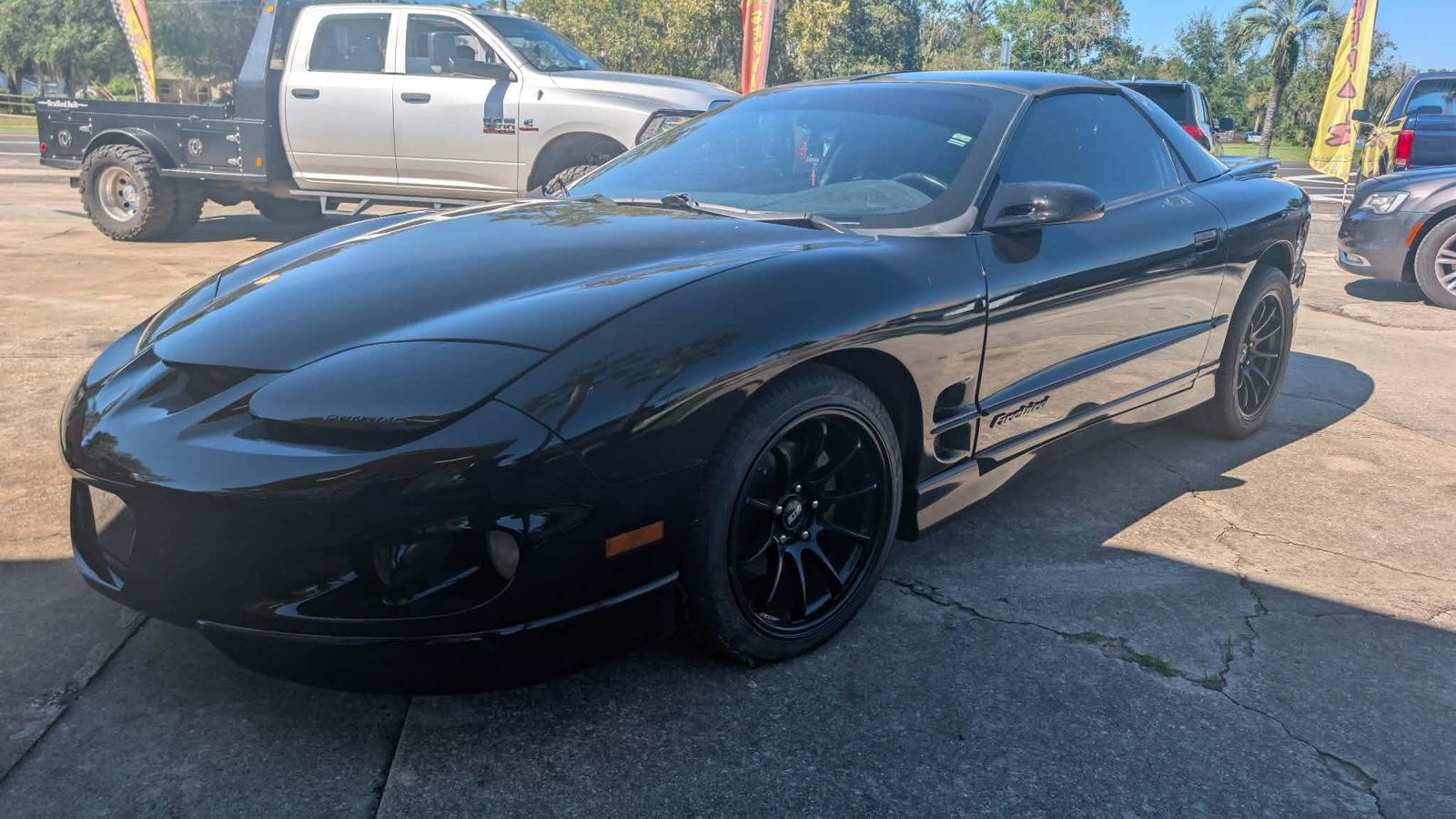2000 Pontiac Firebird photo 2